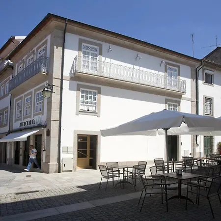 Pensión Mercearia Da Ponte de Lima